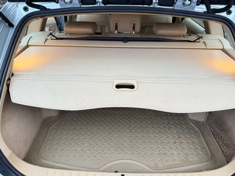 2006 BMW 3 Series 325xi