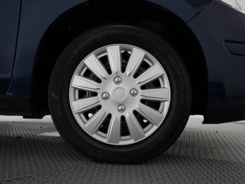 2012 Nissan Versa 1.8 S
