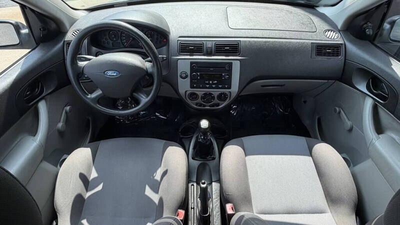 2007 Ford Focus ZX3 S