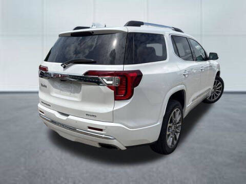 2022 GMC Acadia Denali