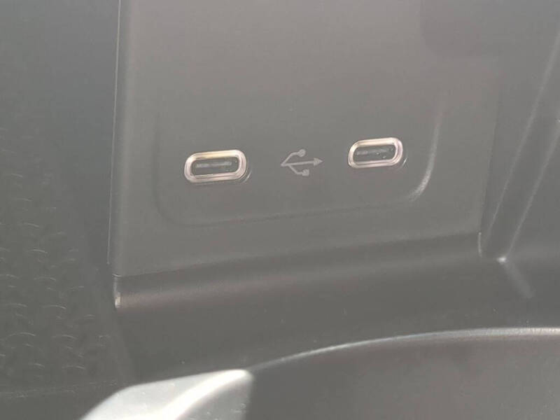 2025 Mercedes-Benz C-Class AMG C 63 S E Performance