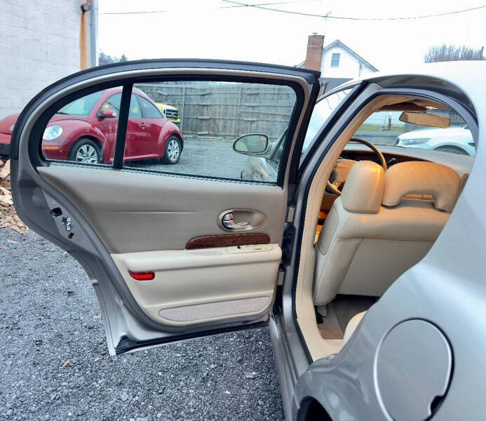 2004 Buick LeSabre Custom