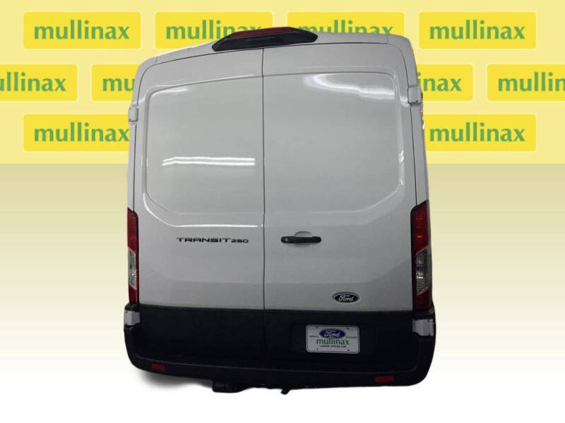 2026 Ford Transit 250