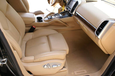 2012 Porsche Cayenne S