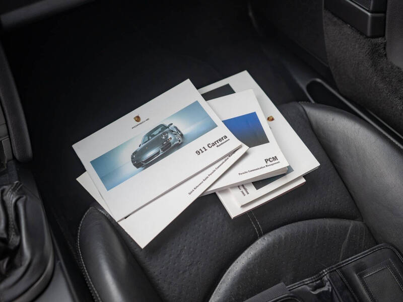 2005 Porsche 911 Carrera