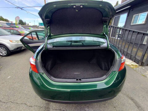 2016 Toyota Corolla LE