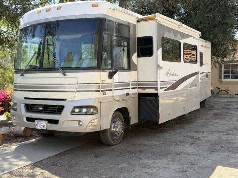 2003 Winnebago Adventurer