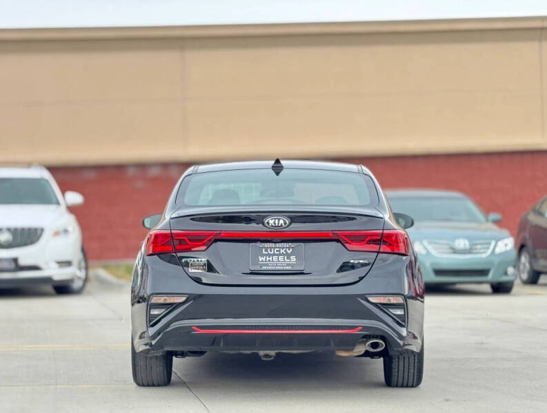 2021 Kia Forte GT Line