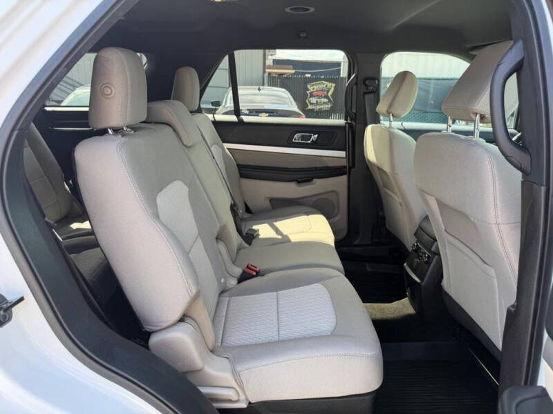 2018 Ford Explorer