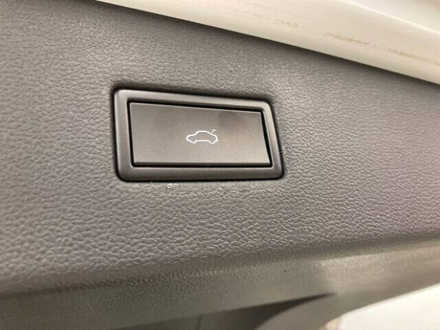 2019 Volkswagen Tiguan SEL