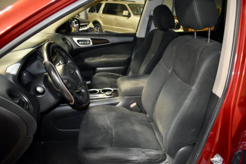 2015 Nissan Pathfinder SV