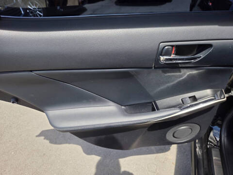 2015 Lexus IS 250