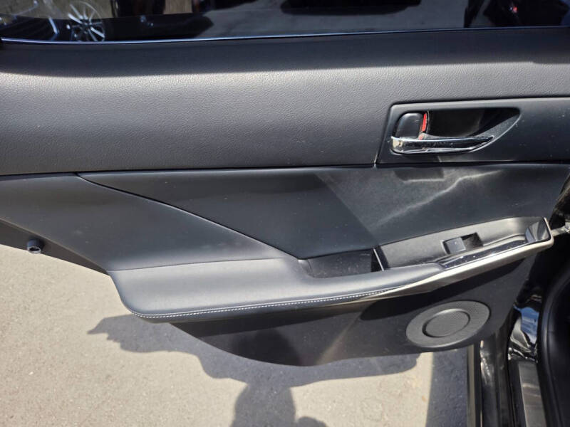 2015 Lexus IS 250