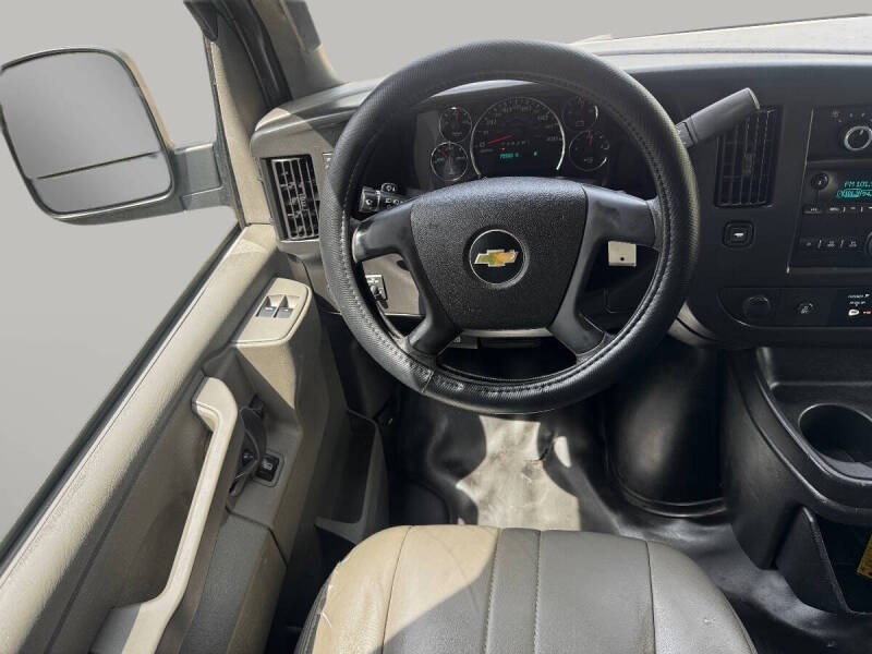2016 Chevrolet Express 2500