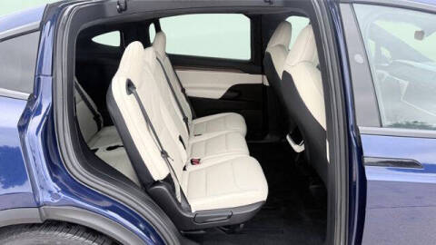 2023 Tesla Model X Standard Range