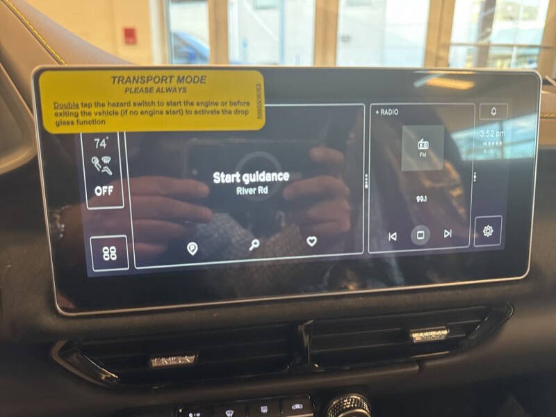 2026 Lotus Emira V6 SE