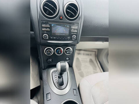 2014 Nissan Rogue Select S