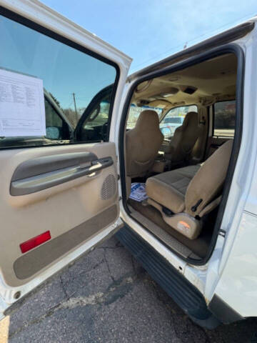 2004 Ford Excursion XLT