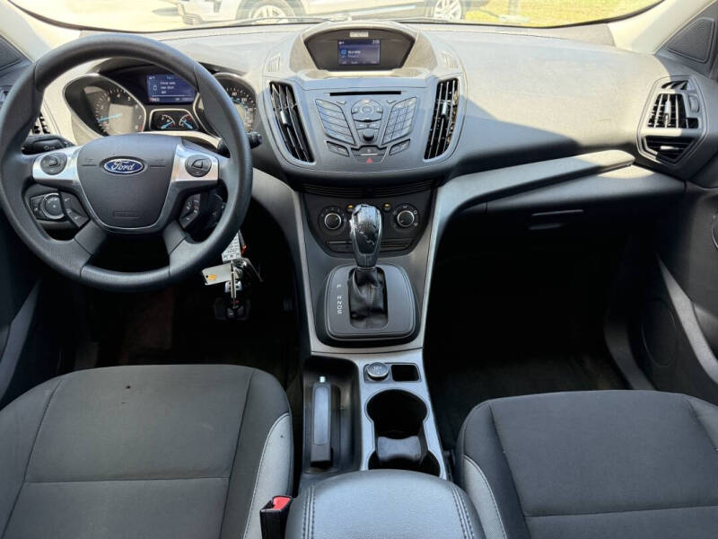 2014 Ford Escape S