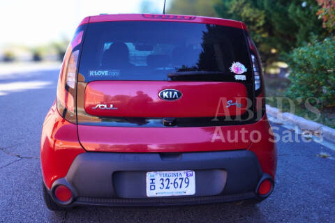 2015 Kia Soul +