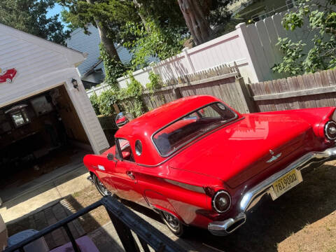 1957 Ford Thunderbird