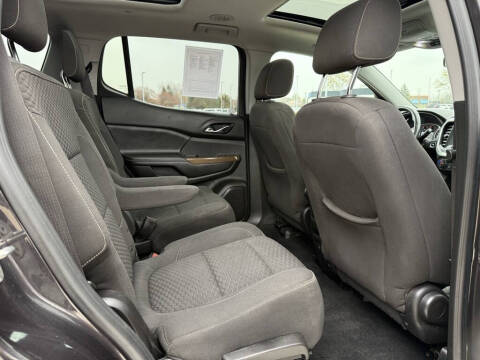 2017 GMC Acadia SLE-2