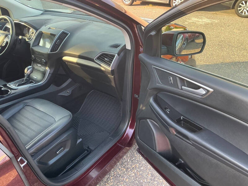 2017 Ford Edge SEL