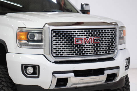 2016 GMC Sierra 2500HD Denali