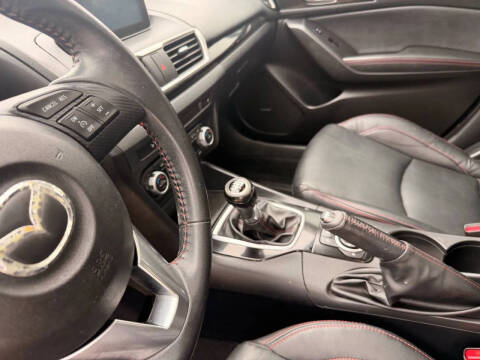 2015 Mazda MAZDA3 i Grand Touring