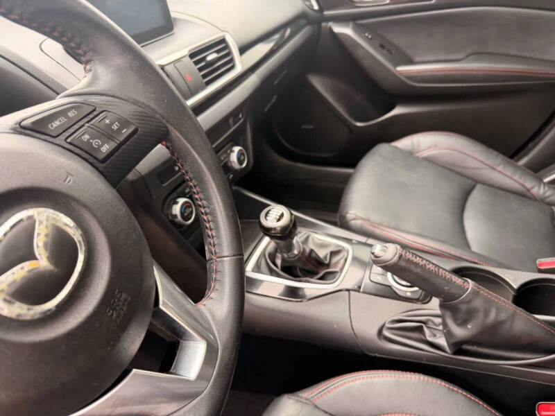 2015 Mazda MAZDA3 i Grand Touring