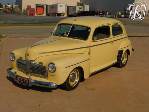 1942 Ford Super Deluxe