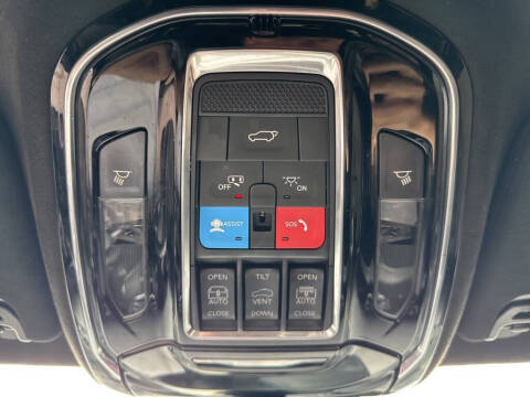 2022 Jeep Grand Wagoneer Series II