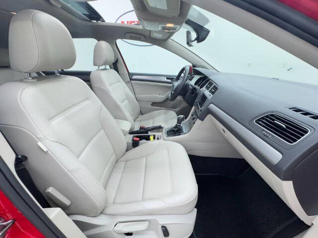 2017 Volkswagen Golf