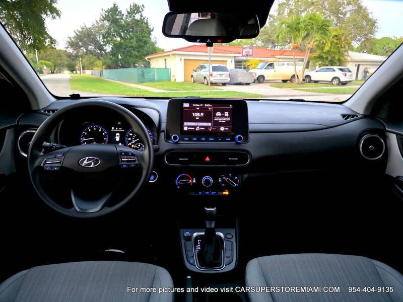 2023 Hyundai Kona SEL