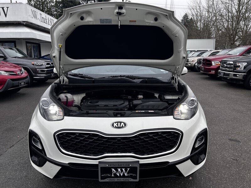 2022 Kia Sportage LX