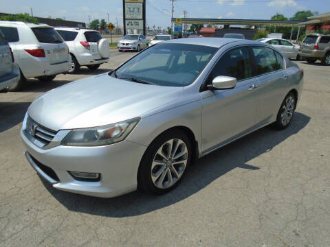 2013 Honda Accord for sale at H & R AUTO SALES in Conway AR