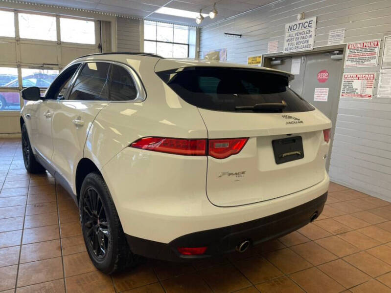 2019 Jaguar F-PACE 30t Prestige