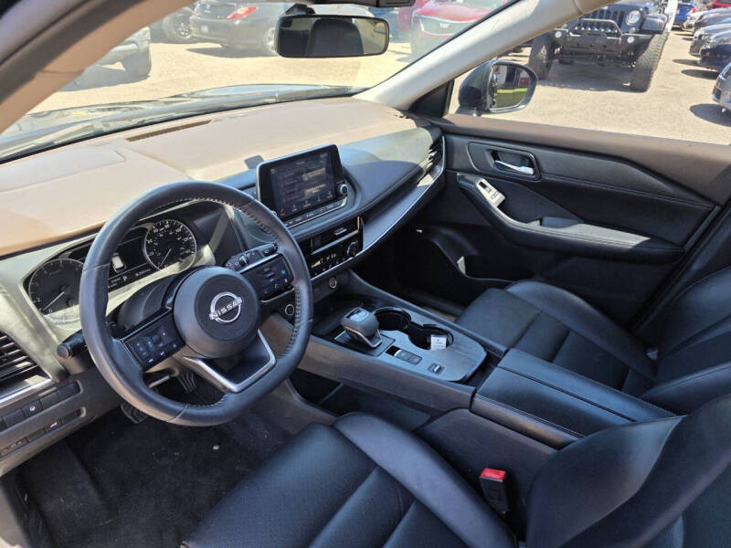 2022 Nissan Rogue SV