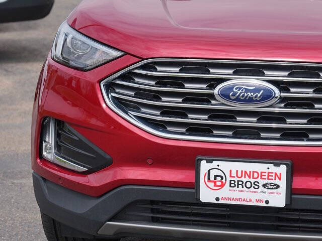 2024 Ford Edge Titanium