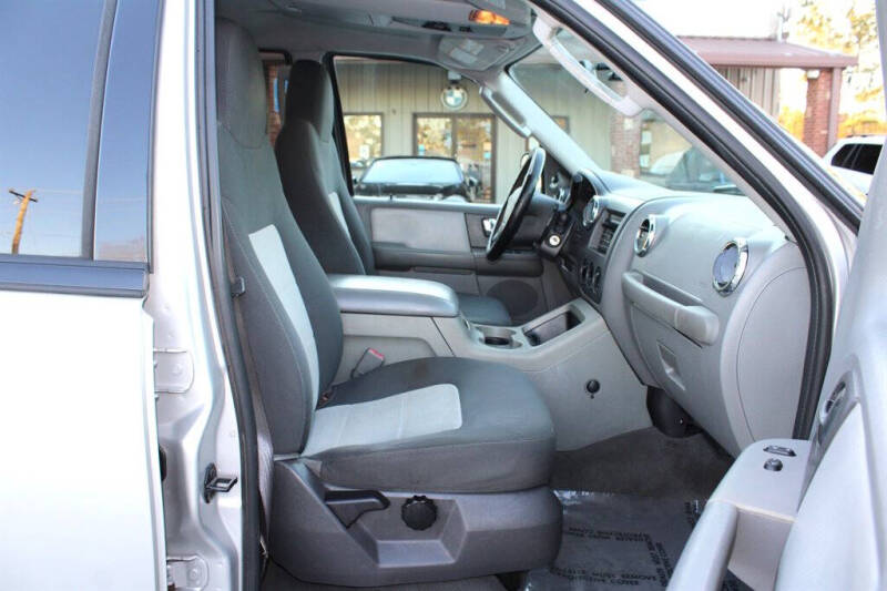 2005 Ford Expedition XLT