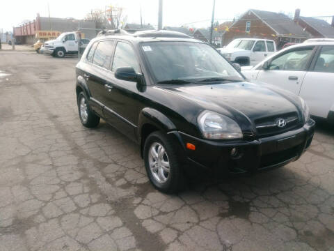 2007 Hyundai Tucson for sale at Richys Auto Sales in Detroit MI