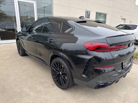 2022 BMW X6 M50i