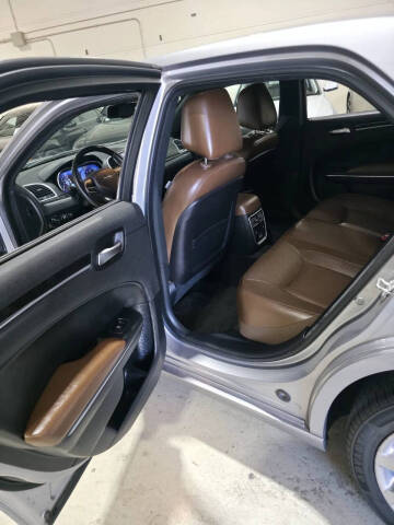 2018 Chrysler 300 Limited