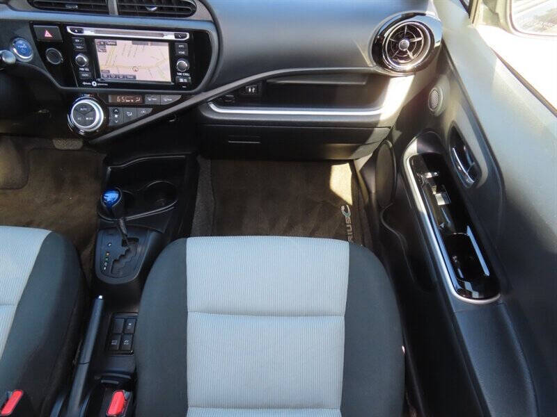 2015 Toyota Prius c Three