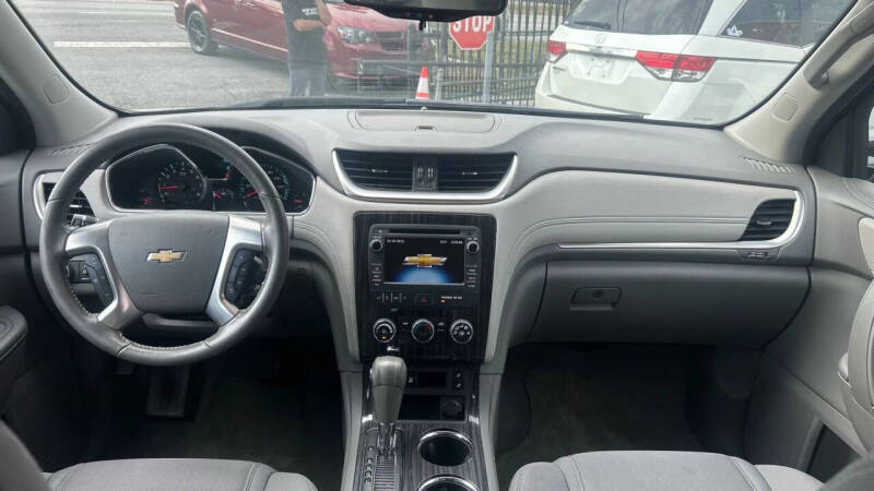 2013 Chevrolet Traverse LT