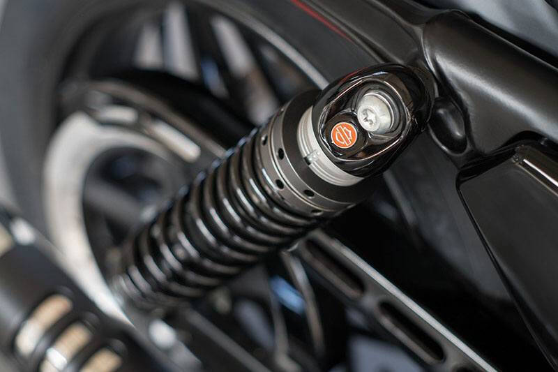 2017 Harley-Davidson Roadster
