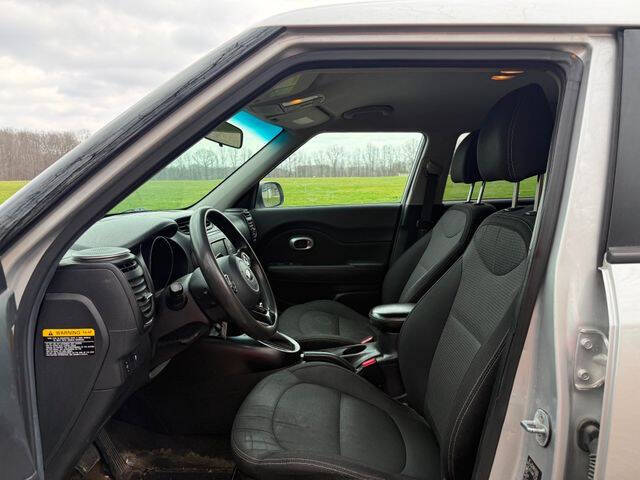 2017 Kia Soul +