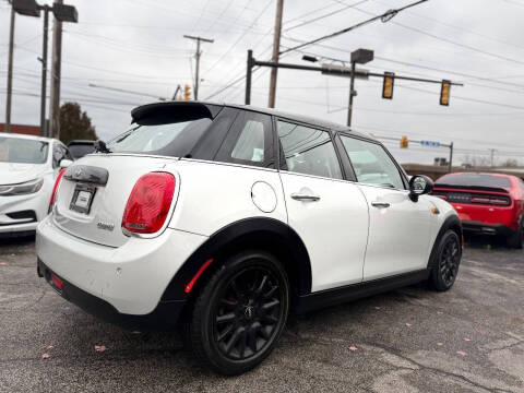 2018 MINI Hardtop 4 Door Cooper