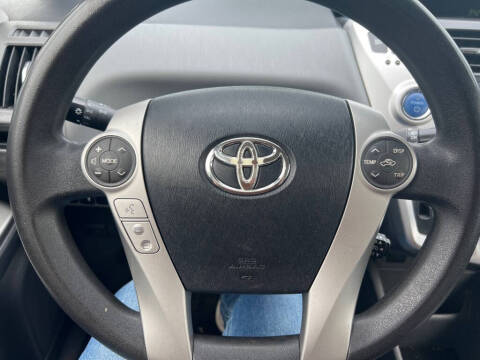 2014 Toyota Prius v