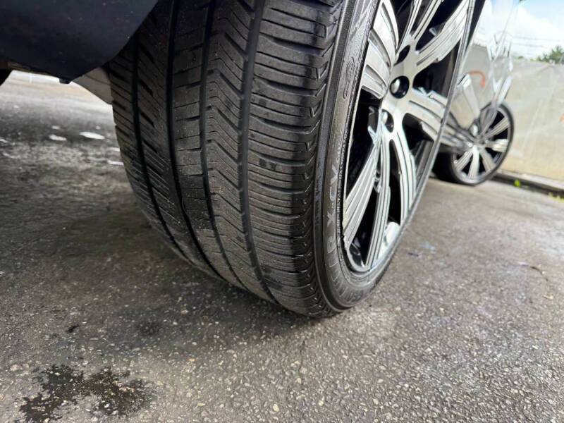 2022 Volvo XC90 T6 Inscription 7-Passenger